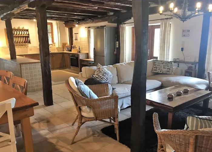 Hoolit House Semesterbostad